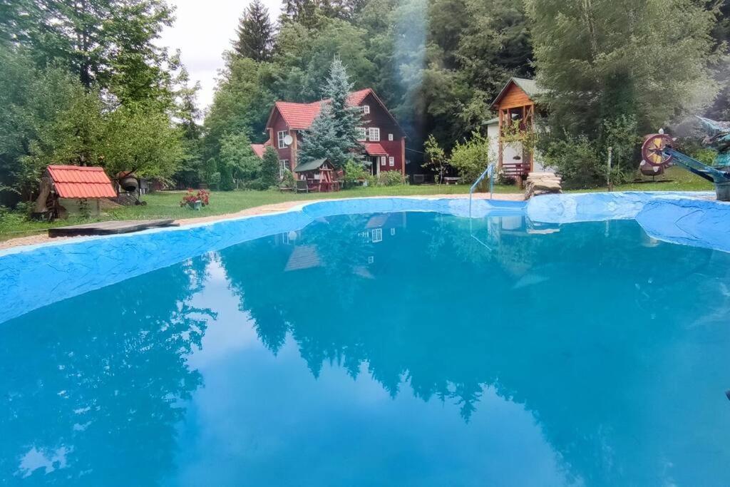 فيلا Cabanita Întorsura Buzăului المظهر الخارجي الصورة